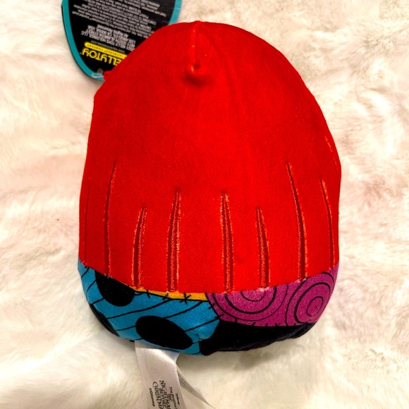 Squishmallow 5” Sally The night before Christmas - Picture 2 of 2